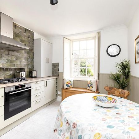 Joivy Beautiful Apartment, Private Garden, Calton Hill EDI Exterior photo